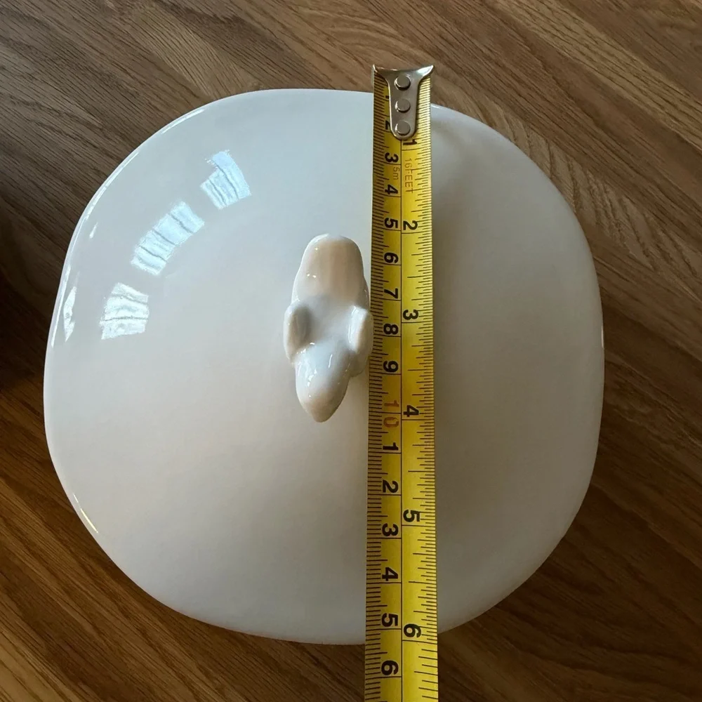 Pottery Barn Great White Dove Serving Dish with Cover Set of 2 Rare